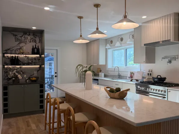 34 Governor Winthrop Rd, Somerville, MA 02145