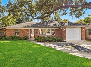 2103 Wakefield Dr, Houston, TX 77018