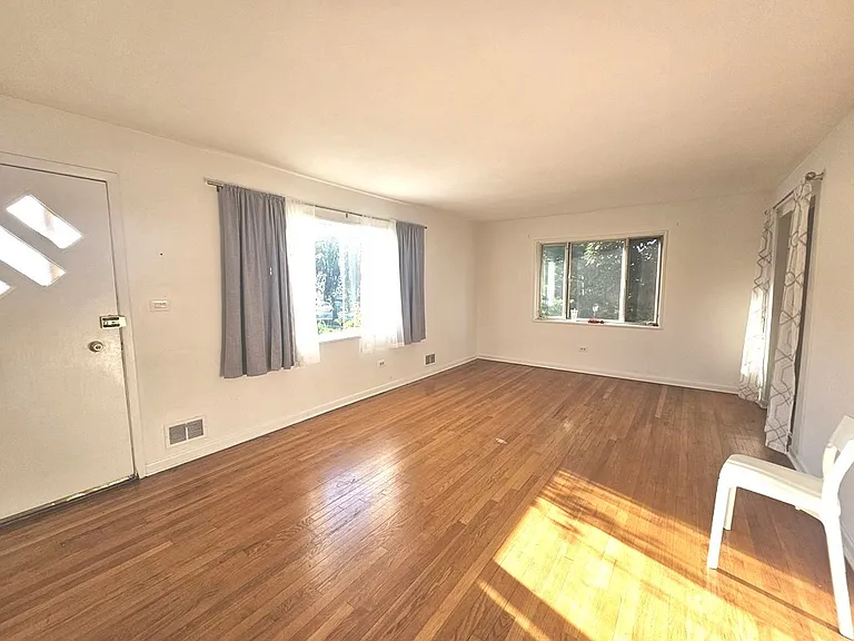 4527 Lilac Ave — Photo 8