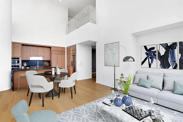 Rented by 50 West Sales Gallery | media 23