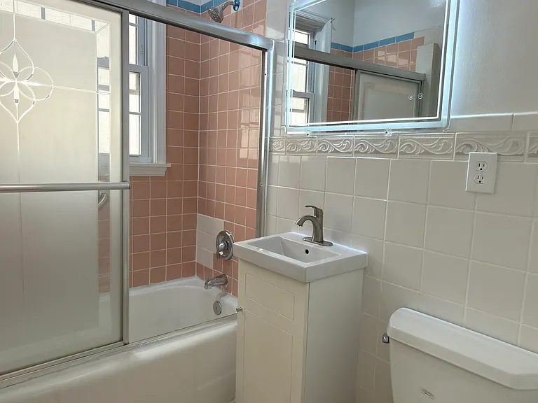 3715 New Hampshire Ave NW — Photo 8