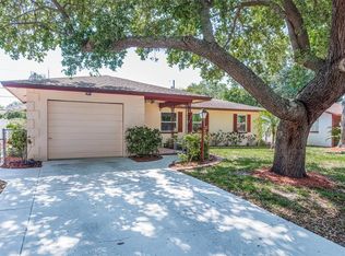 1733 W Manor Ave, Clearwater, FL 33765