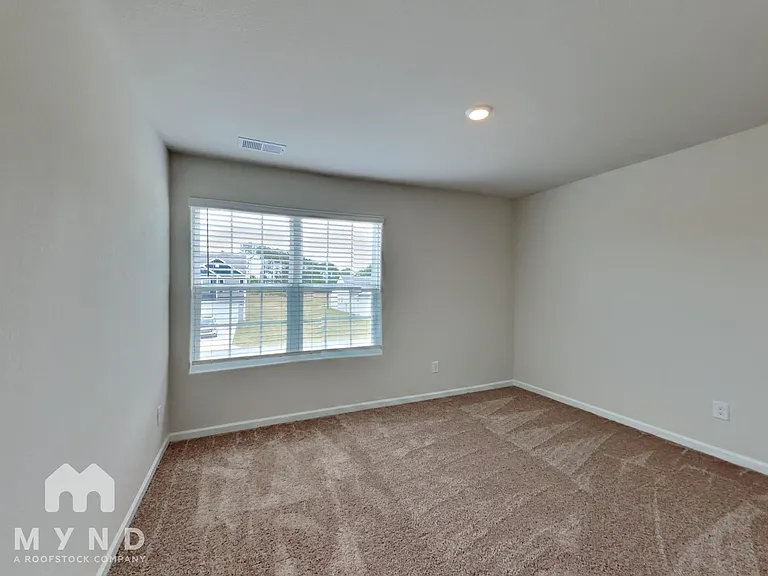 282 Royal Meadow Dr — Photo 22
