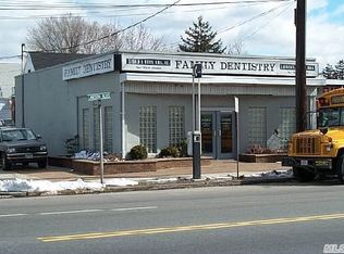 3131 Lawson Blvd, Oceanside, NY 11572