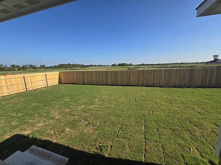 7009 Hammermill Ln — Photo 6