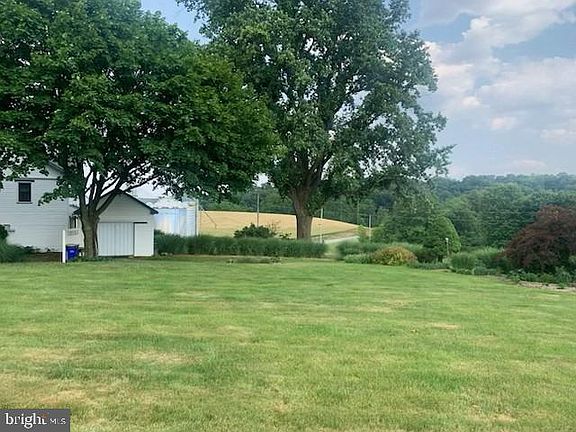 4th image of 15138 Little Rd