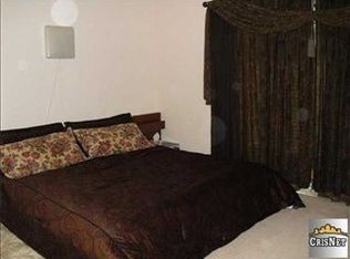 6930 De Celis Pl UNIT 20, Lake Balboa, CA 91406
