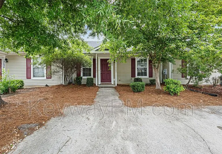 3060 Abba Dr — Photo 1