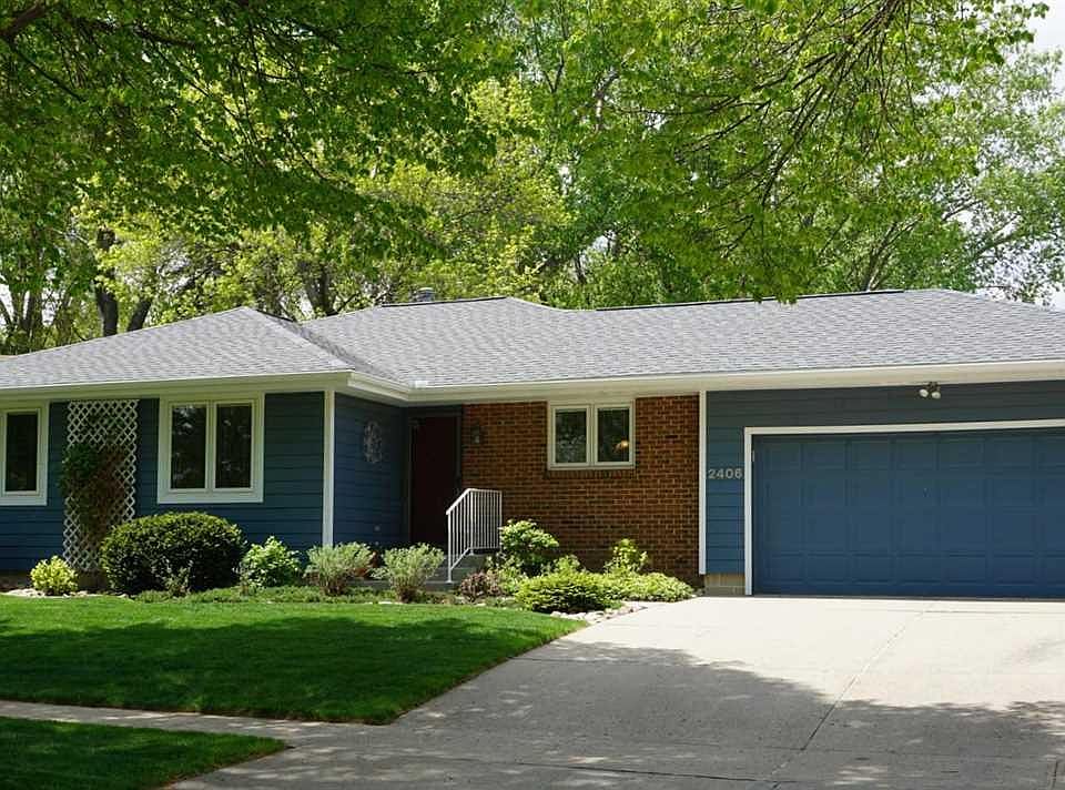 1st image of 2406 Apache Dr