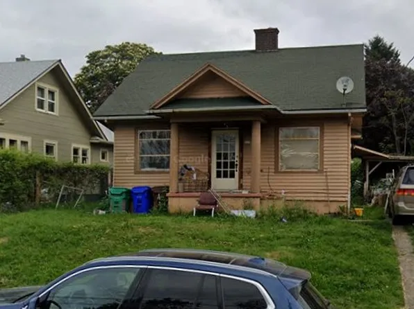 825 N Blandena St, Portland, OR 97217