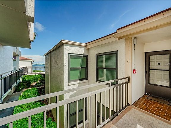 2nd image of 6177 Sun Blvd APT 211