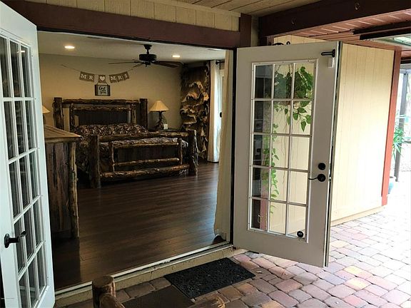 5th image of 3915 Wild Pine Ln