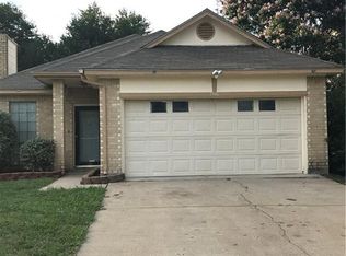 3410 Swan Ct, Arlington, TX 76015