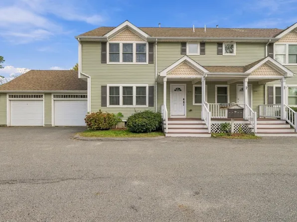 117 Ingell St APT B, Taunton, MA 02780