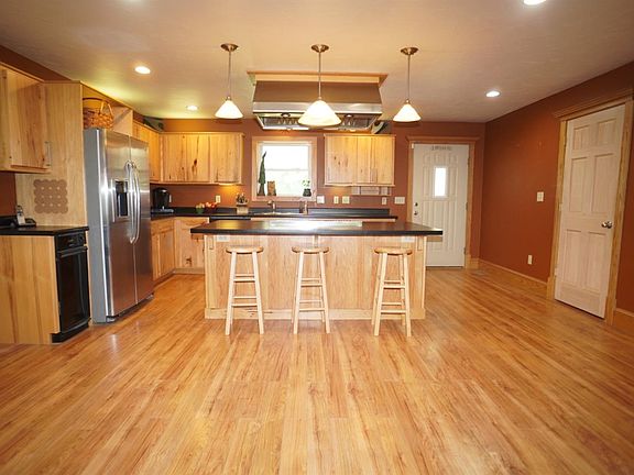 3rd image of 11468 N County Road 400 E