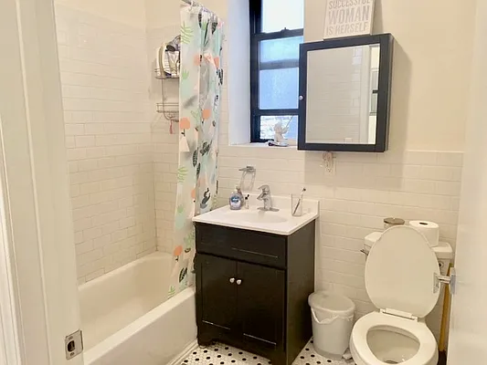 Rented by Living New York | media 43