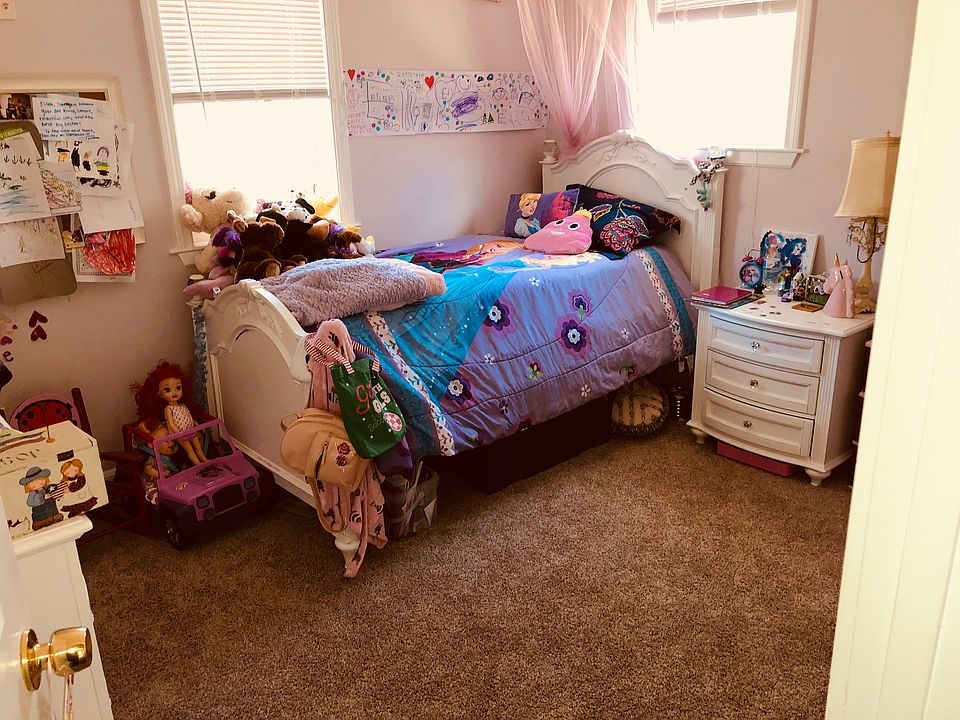 1st image of 116 Lauries Ln