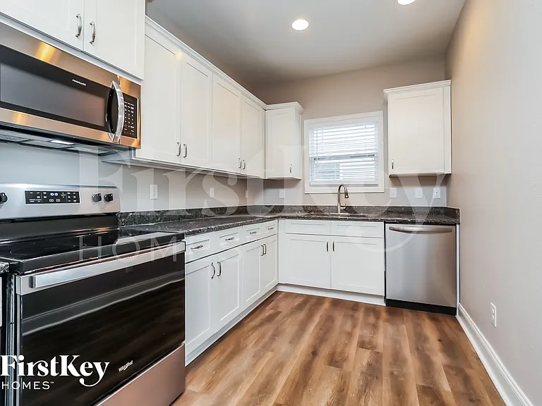 1238 Catawba Way — Photo 5