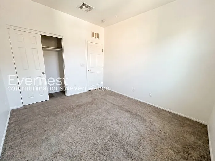 639 Sedum Ave — Photo 17