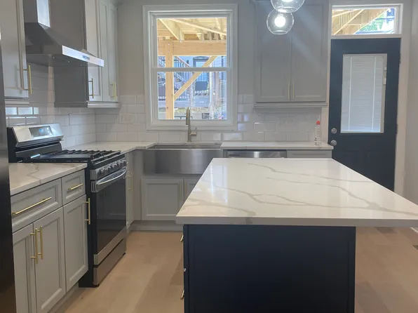 416 S Robinson St, Baltimore, MD 21224