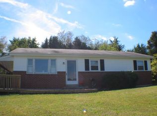 480 Yocumtown Rd, Etters, PA 17319