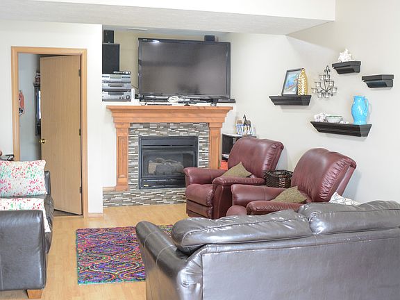 1st level Livingroom