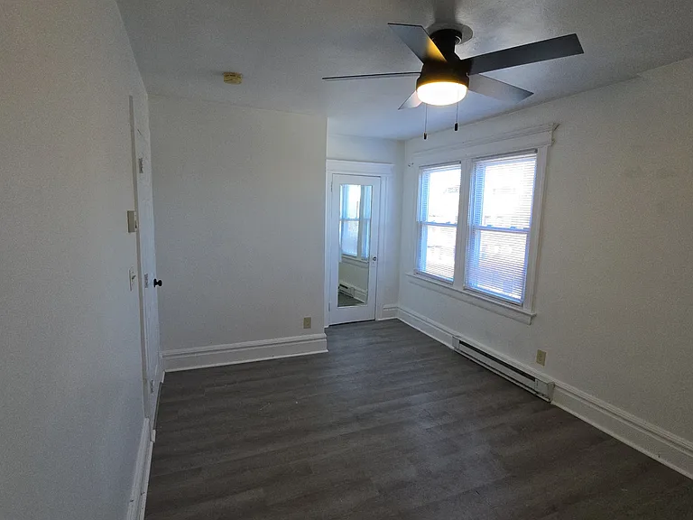 10-14 Noll Pl — Photo 11