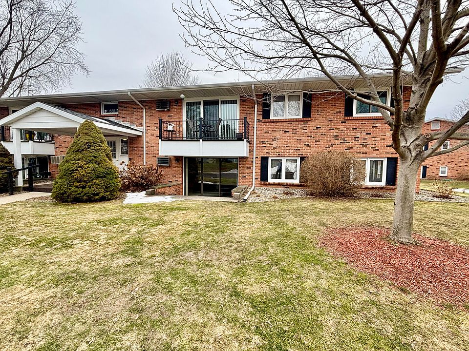 1st image of 5350 Southbrook Ct Unit 19