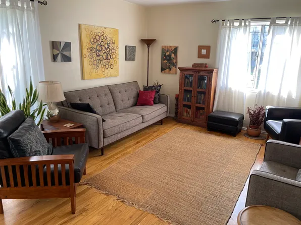 (undisclosed Address), Los Angeles, CA 90016