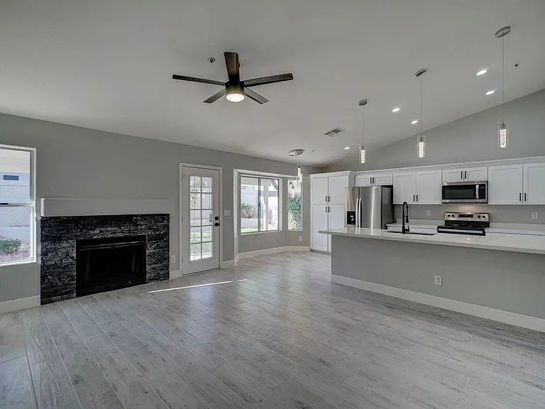 8940 E Palm Ridge Dr — Photo 10