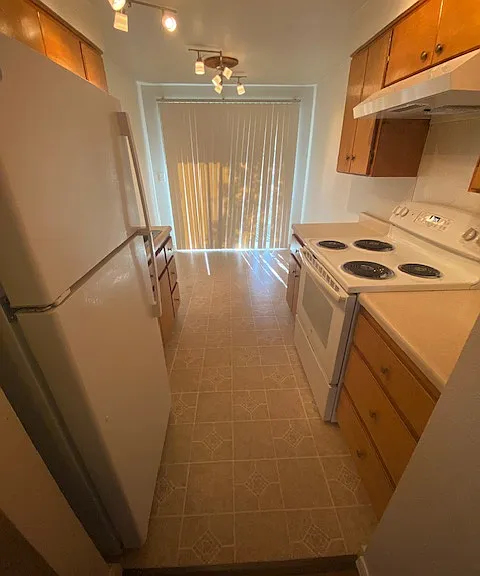 12430 SW Ash Ave #1 — Photo 3