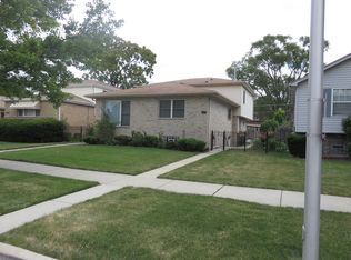 1921 S 14th Ave, Broadview, IL 60155