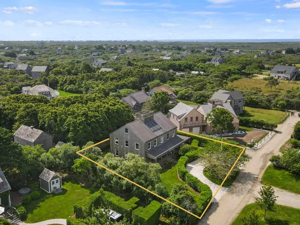 4 Huntington Street, Nantucket, MA 02554