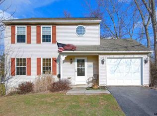 2051 Walnut Bottom Rd, York, PA 17408