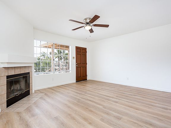 3rd image of 4163 Cleveland Ave APT 5