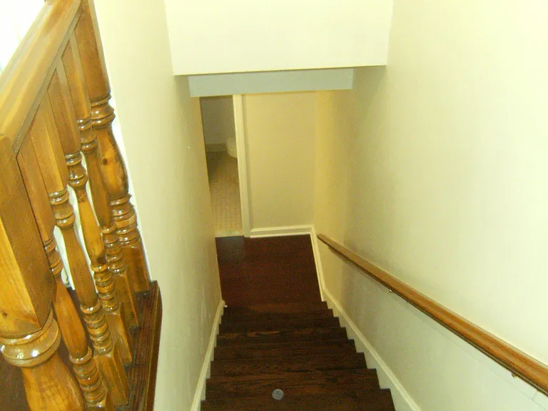 48 Ash Ave #A — Photo 6