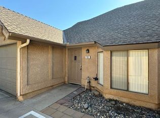 7574 N Anna St APT 101, Fresno, CA 93720