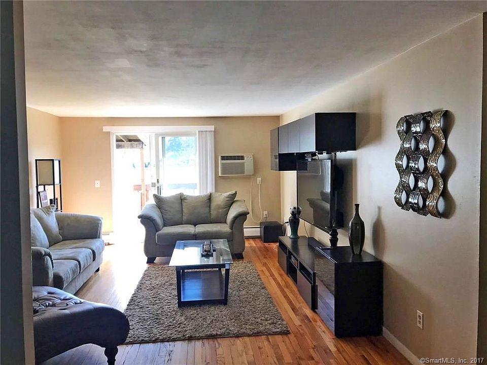 1st image of 31 Carillon Dr APT D