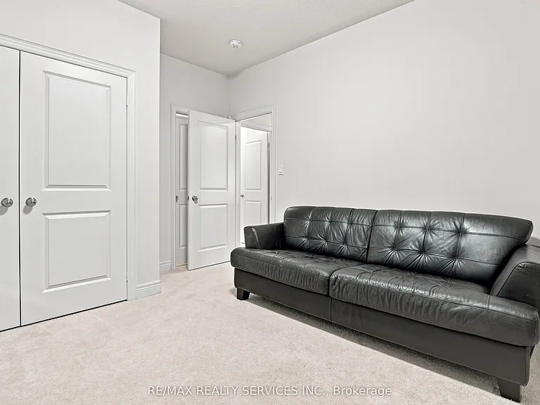 194 Coldwell Bay Cir — Photo 30