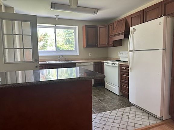 2nd image of 4401 Walker Blvd