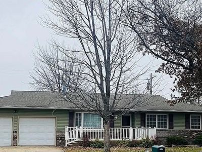 924 Boyd Ave, Newton, KS, 67114