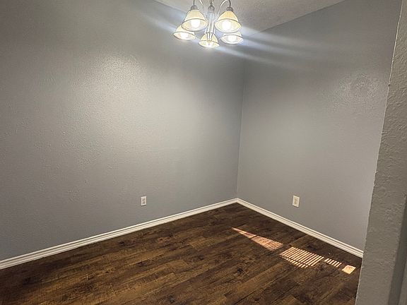 3rd image of 735 N Nursery Rd #112