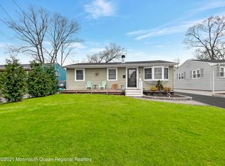 1411 Thomas St, Point Pleasant Beach, NJ 08742