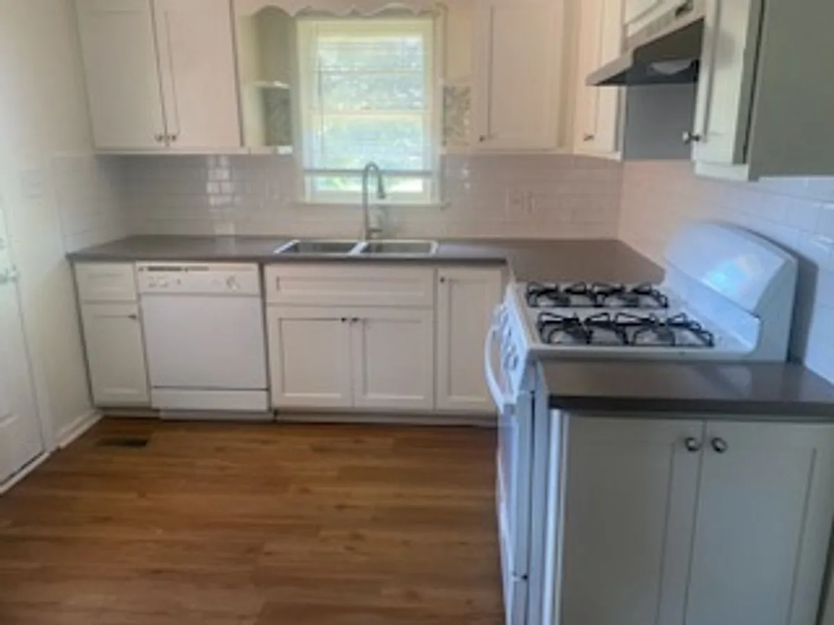 Building Photo - 4025 Acacia Dr