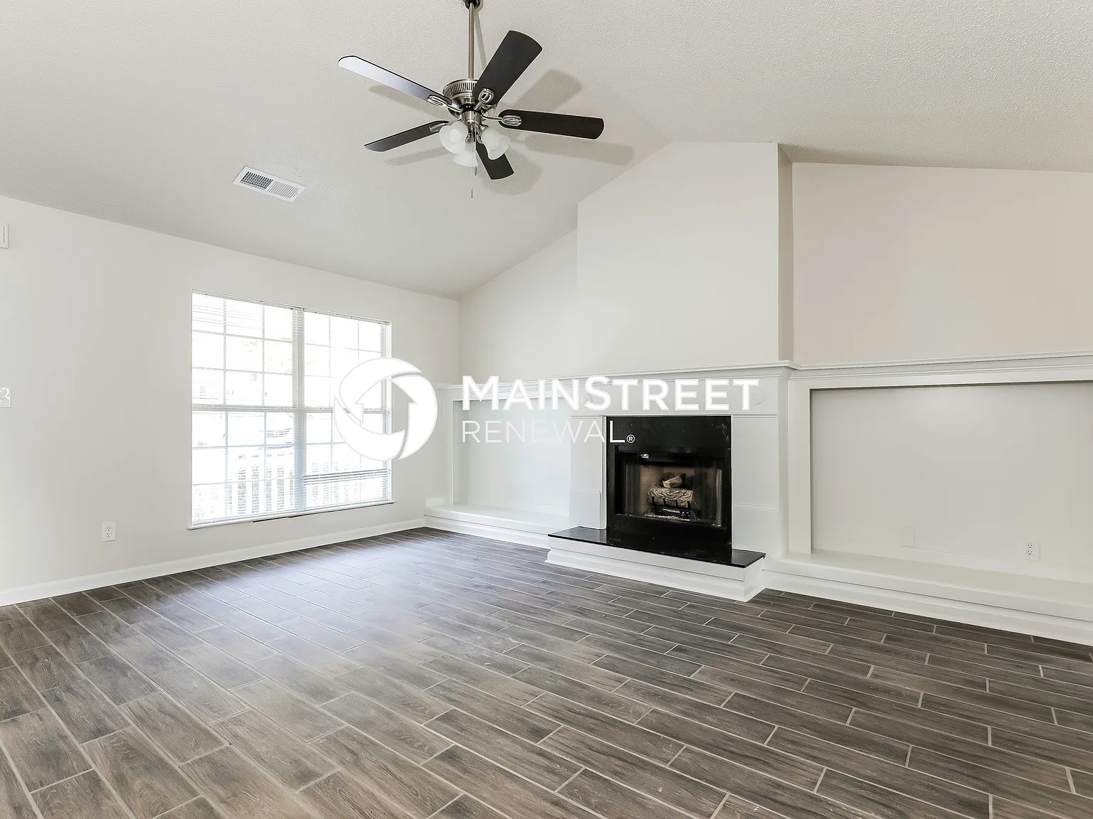 3708 Pointe Cir — Photo 4