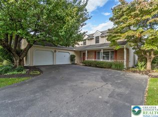 919 Hawthorn Rd, Allentown, PA 18103
