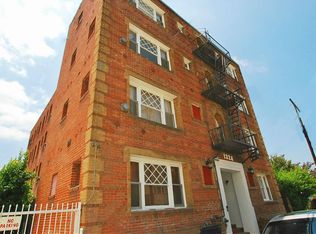 1324 Calumet Ave #402, Los Angeles, CA 90026