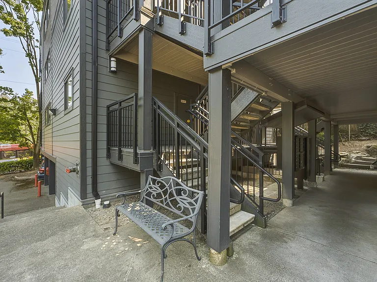 Entry way into the condo