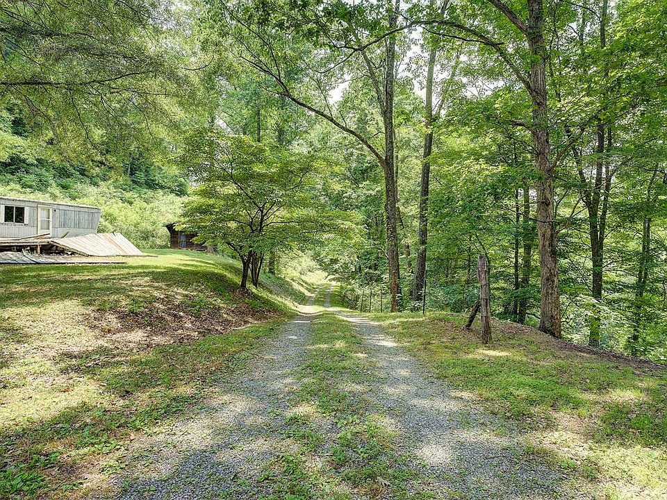 1st image of 1340 Barrett Hollow Rd