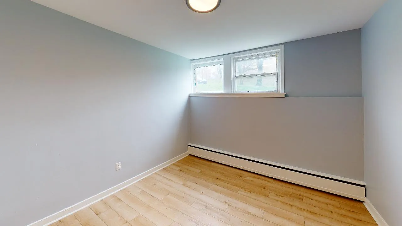 3536 Connaught Avenue — Photo 4